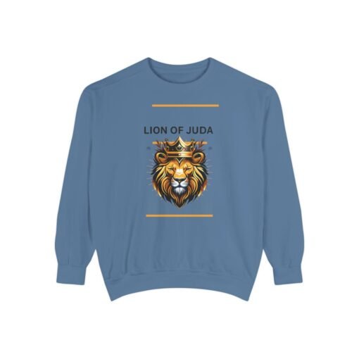 Unisex Garment-Dyed Sweatshirt - 'Lion of Juda' Design for Comfort and Style - Image 2